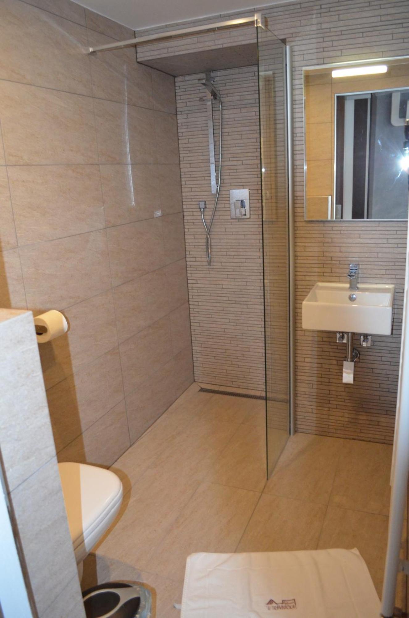 Penzion U Travnicka Modrice Phòng bức ảnh